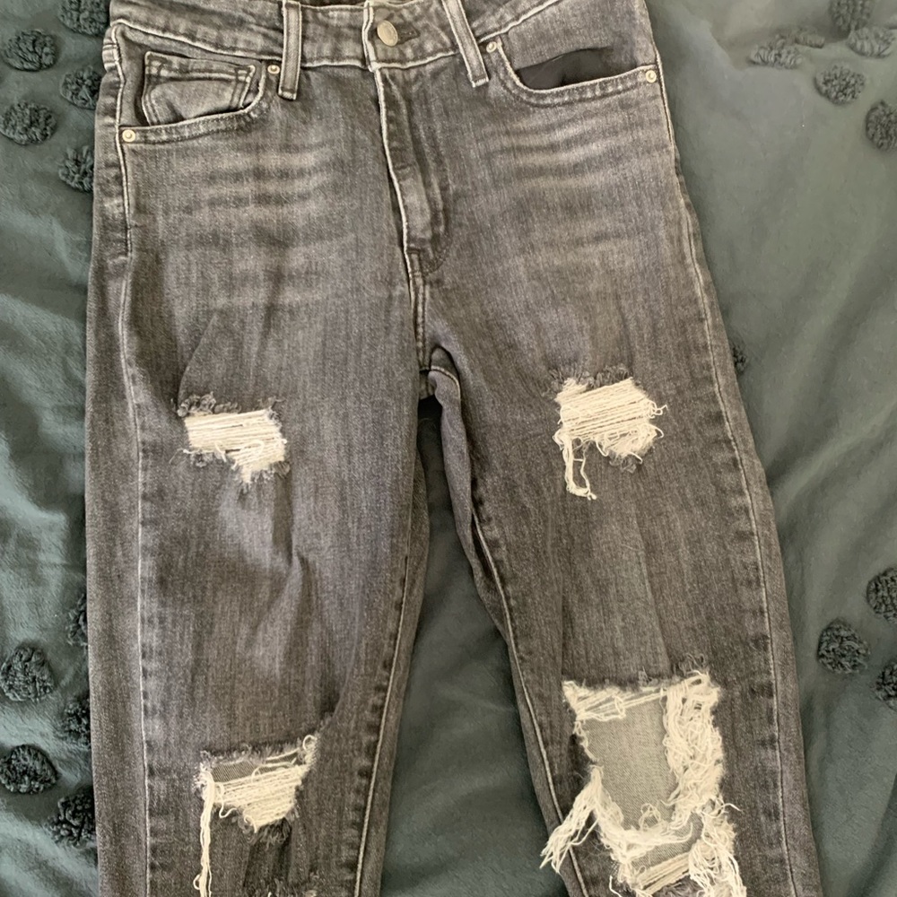 levi ripped skinny jeans